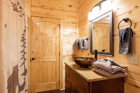 WaterTastic bathroom