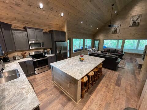 SwimTastic kitchen and great room
