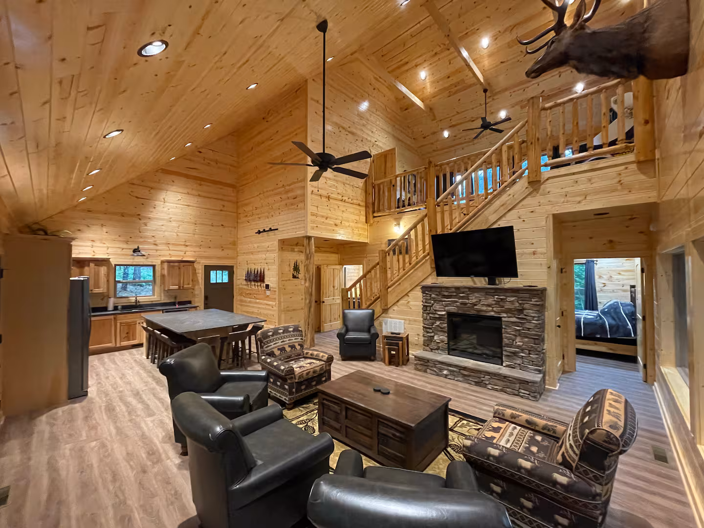 Splashtastic living room